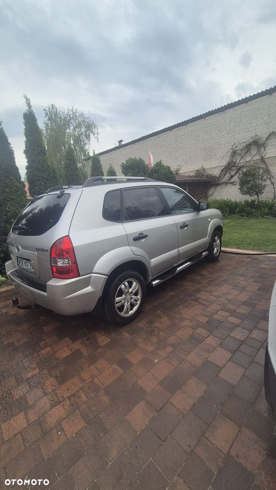 Hyundai Tucson 2.0 Comfort 2WD - 2