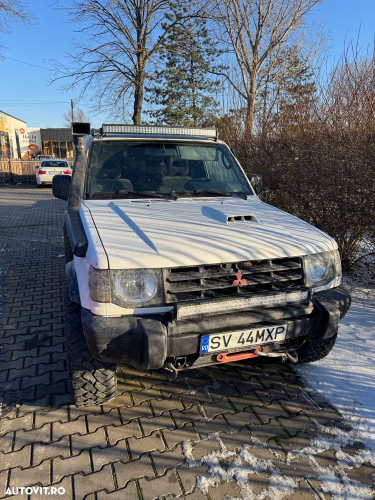 Mitsubishi Pajero Metal Top 2.5 TD GL - 4