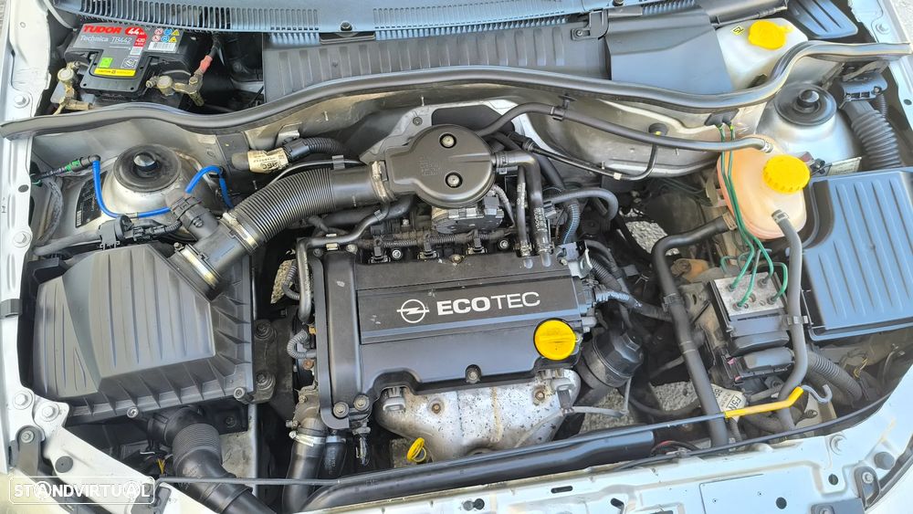 Opel Corsa 1.2 16V N-Joy - 12