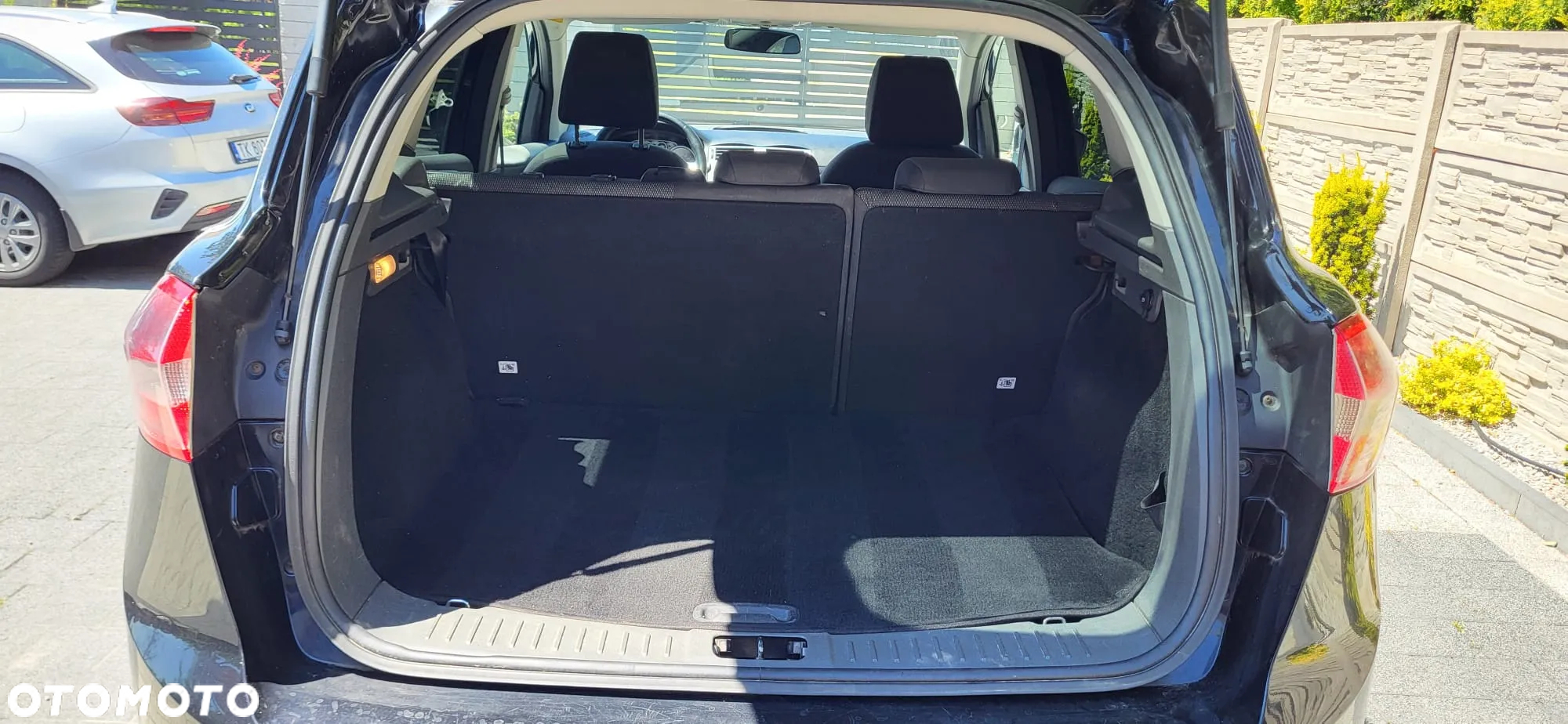 Ford Kuga 2.0 TDCi 2x4 SYNC - 11