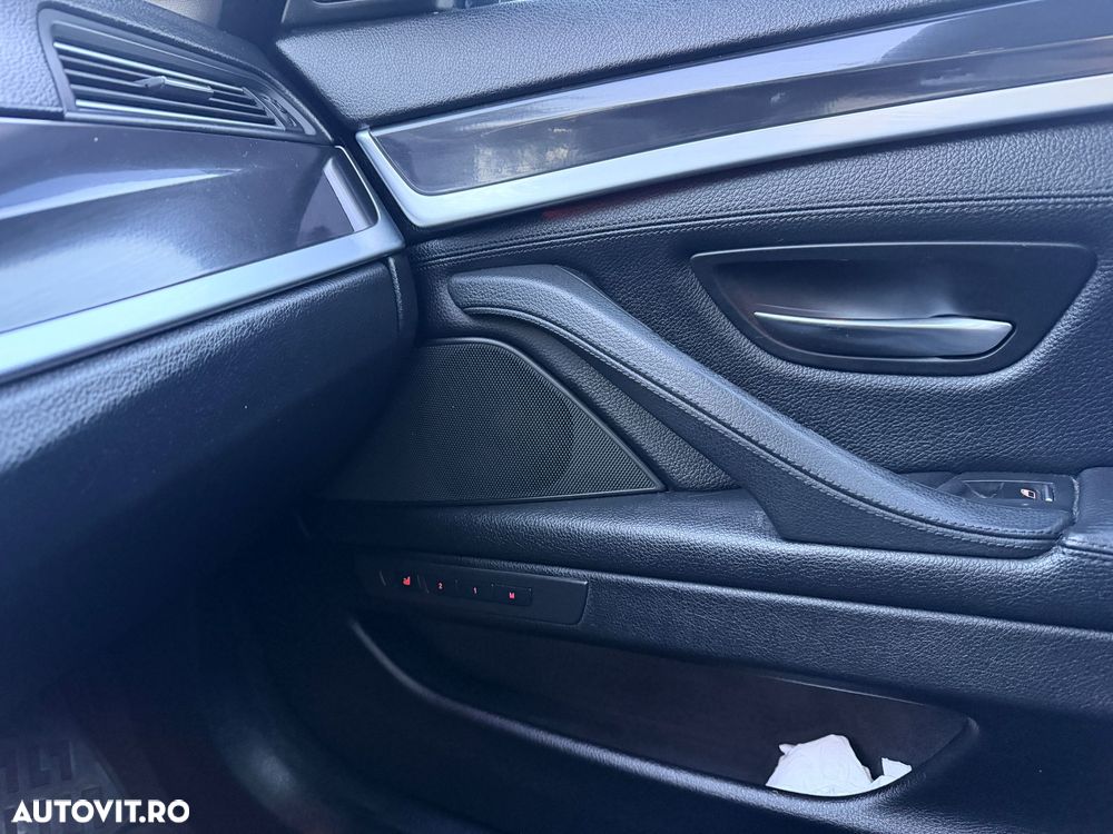 BMW Seria 5 525d Sport-Aut. - 19
