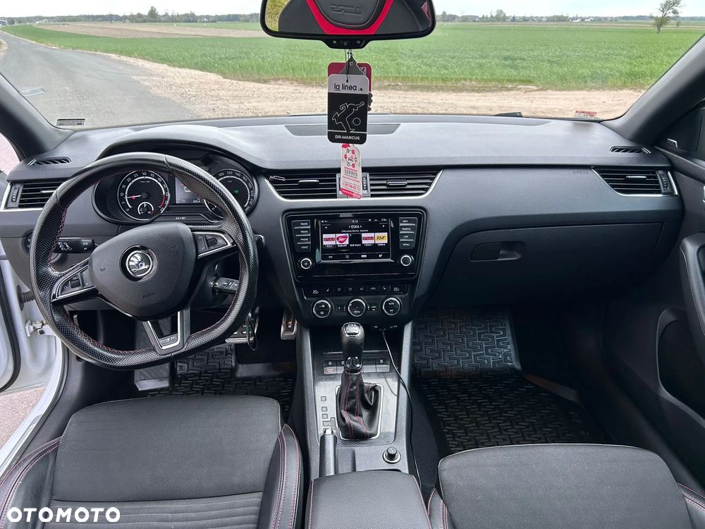Skoda Octavia 2.0 TDI 4x4 RS DSG - 11
