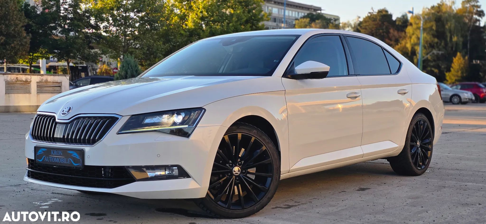 Skoda Superb 2.0 TSI 4X4 DSG Laurin & Klement - 1