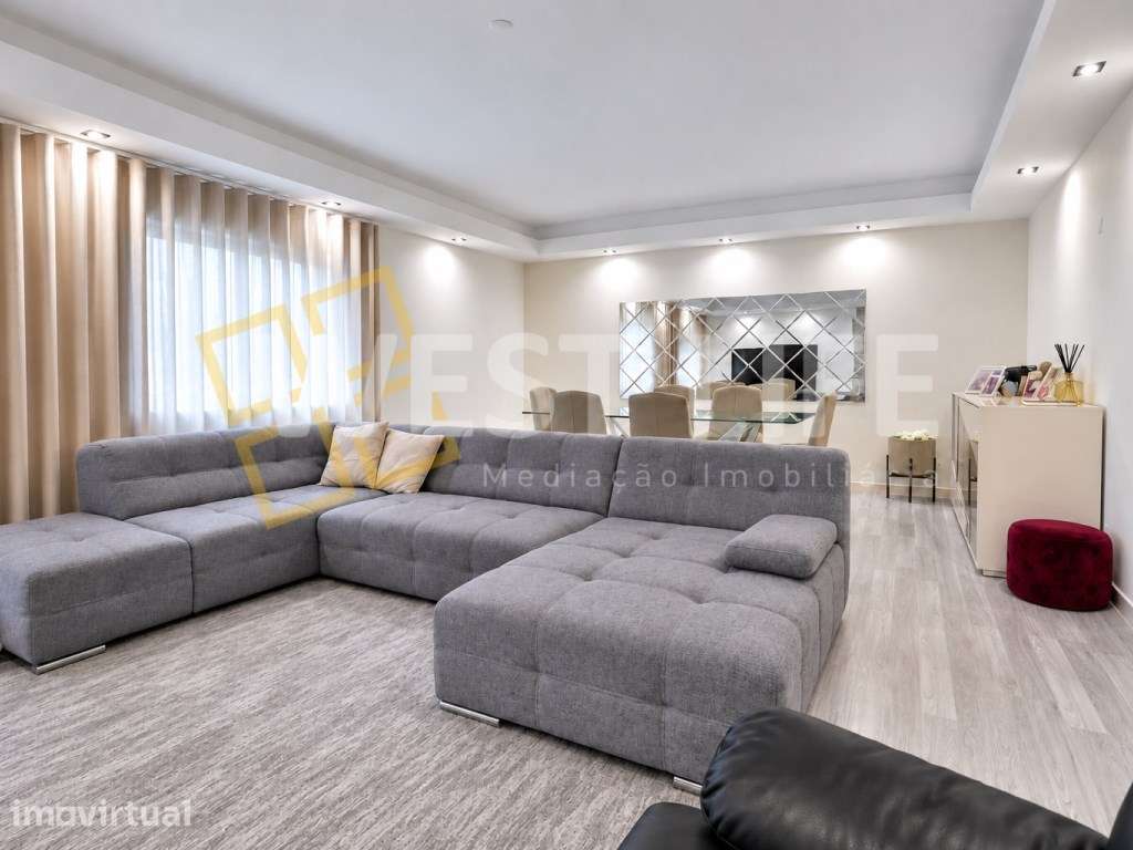 Apartamento T3 com áreas generosas e bastante iluminação natural - ... - Grande imagem: 4/27