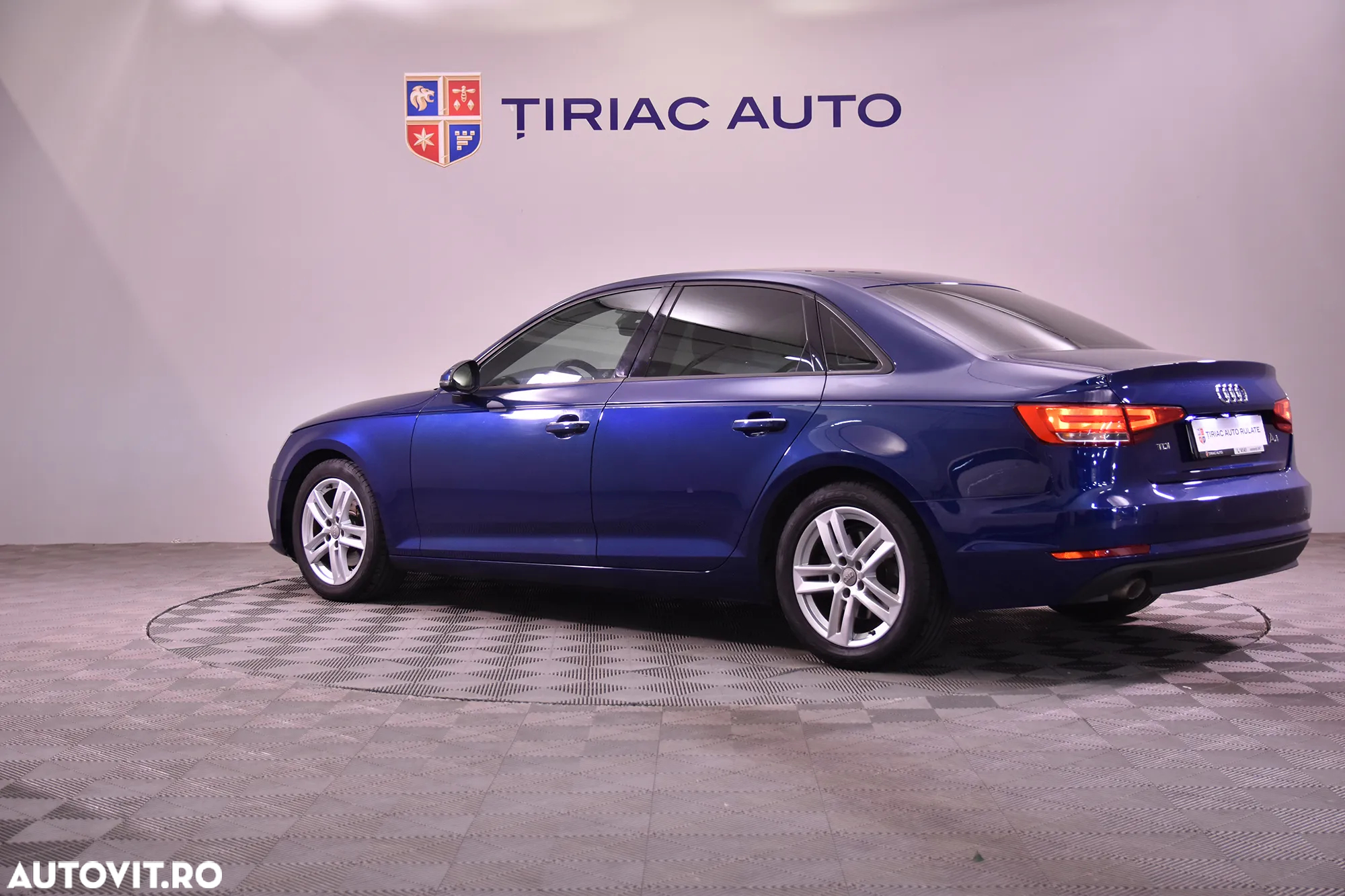 Audi A4 - 3