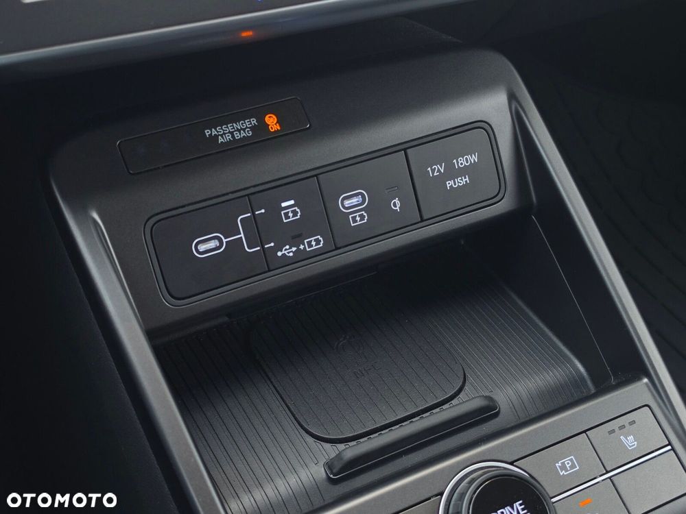 Hyundai Kona - 23