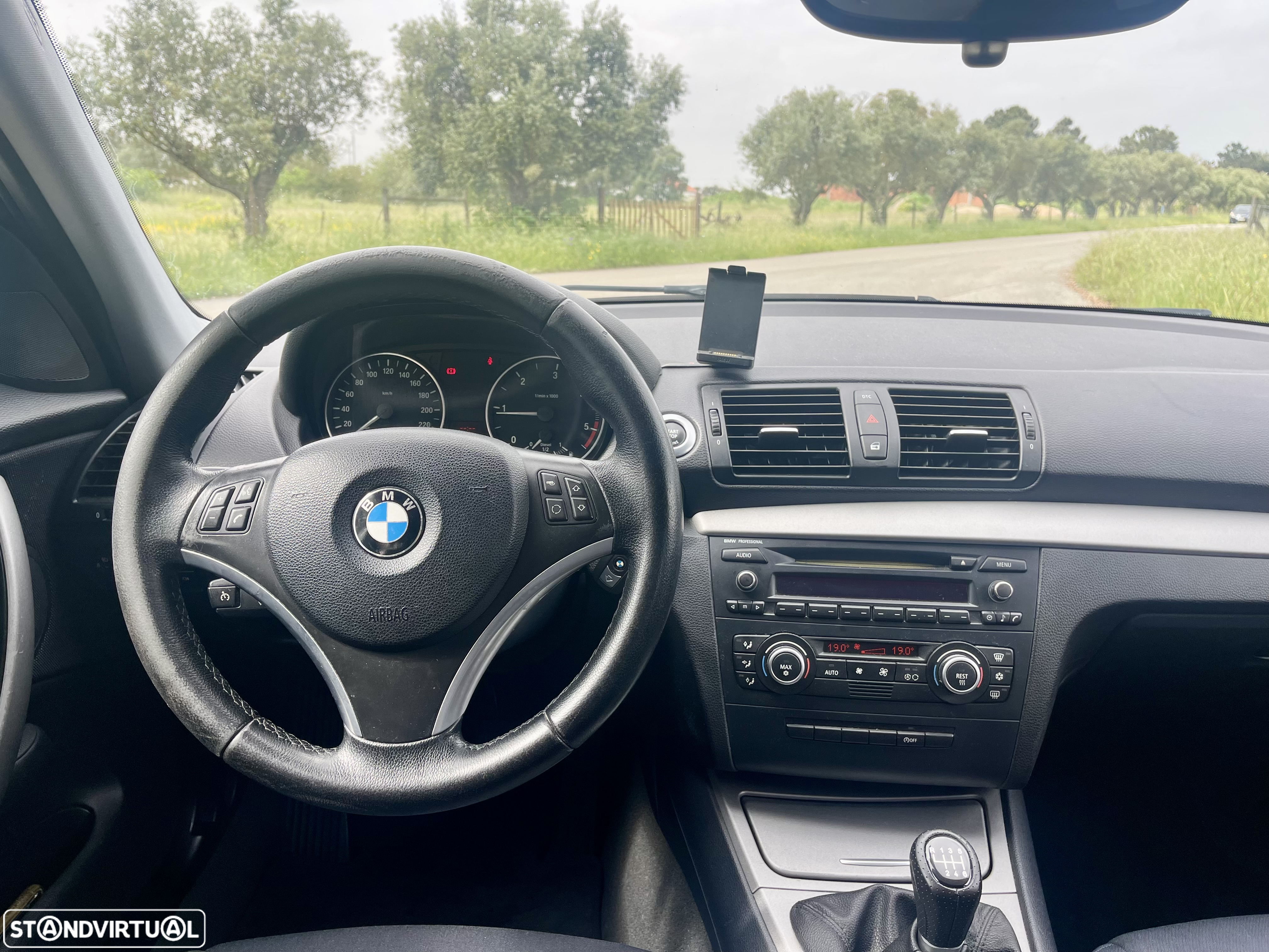 BMW 118 d - 15