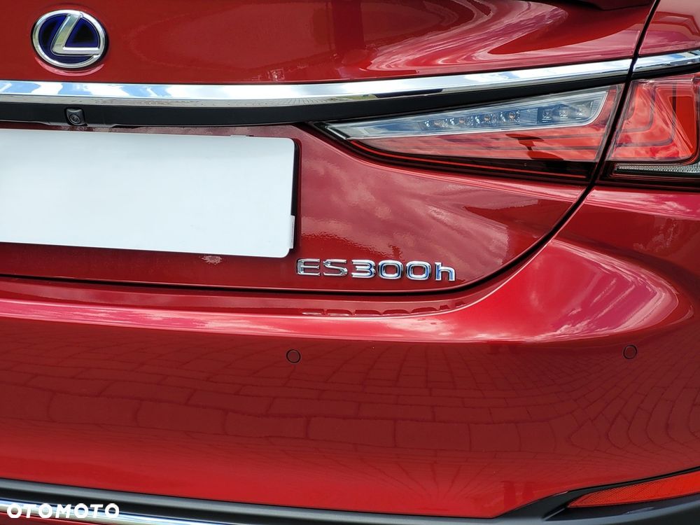 Lexus ES 300h Prestige - 6