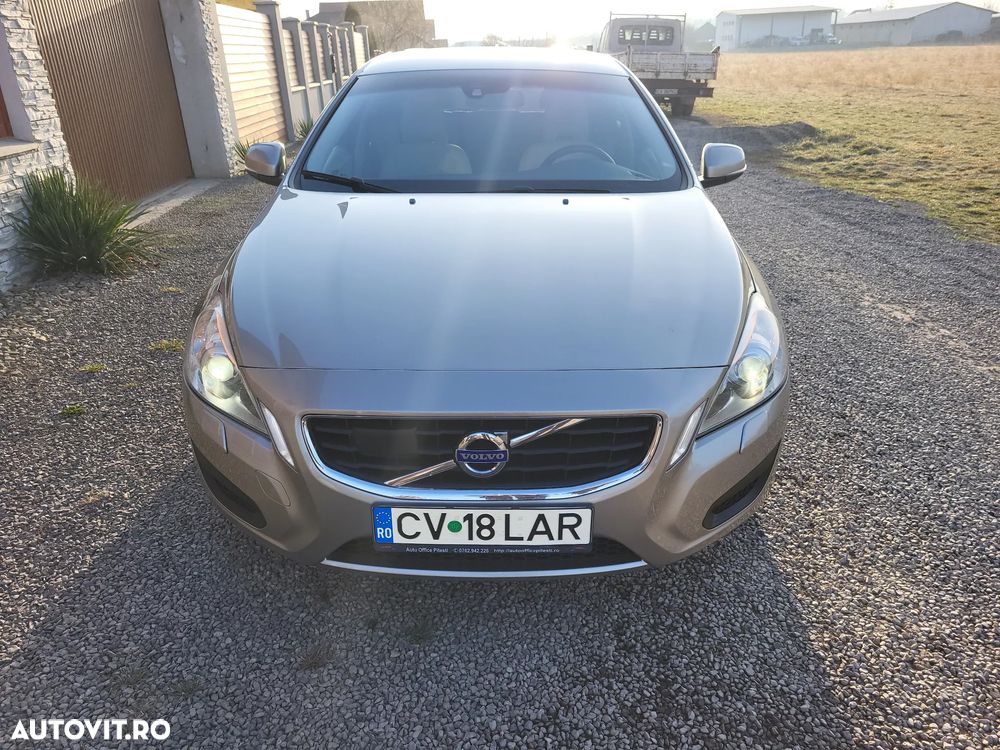 Volvo V60 D3 Start-Stop Basic - 3