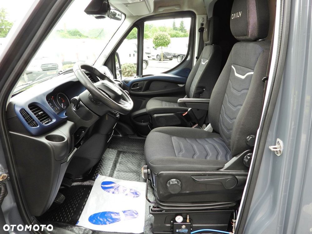 Iveco DAILY 35S18 PLANDEKA 8 PALET WEBASTO TEMPOMAT NAWIGACJA LEDY PNEUMATYKA KLIMATYZACJA  180KM - 27