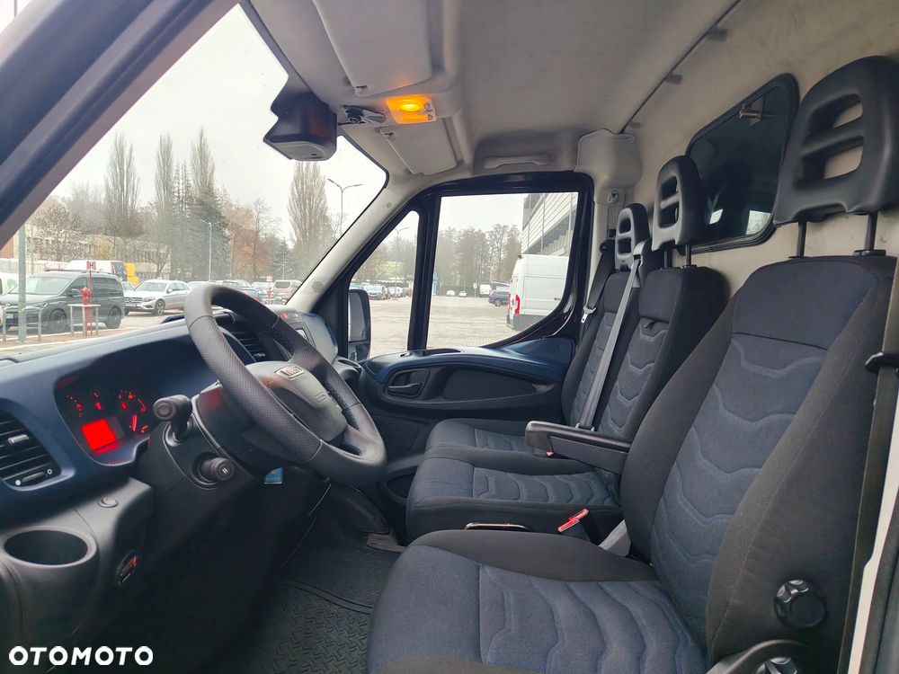 Iveco Daily 35-160 2.3 JTD Hi-Matic - 8