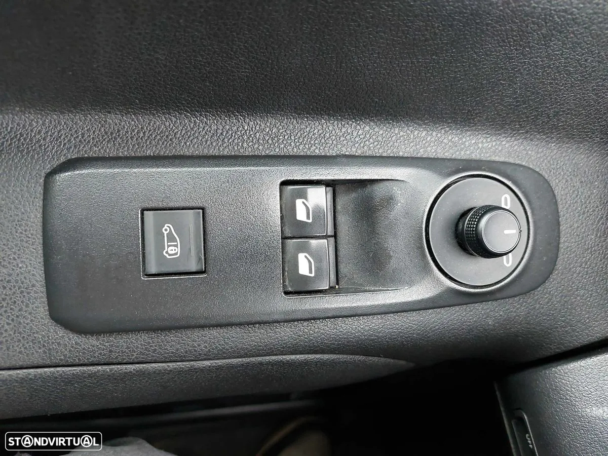 Peugeot Partner FLEXCAB Azul HDI 100 L1 PRO - 15
