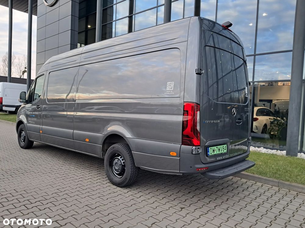 Mercedes-Benz E-SPRINTER - 7