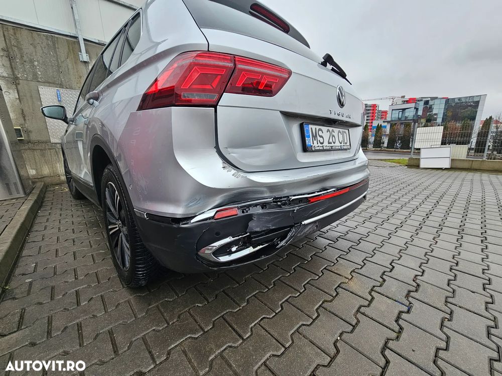Volkswagen Tiguan 2.0 TDI SCR DSG 4Motion Elegance - 29
