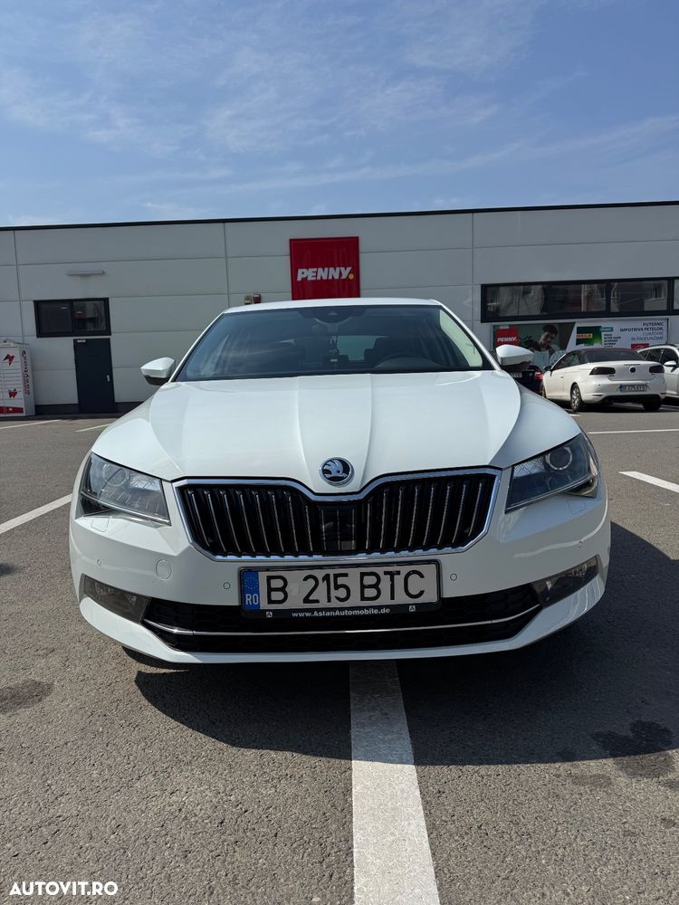 Skoda Superb 2.0 TDI DSG Style - 20