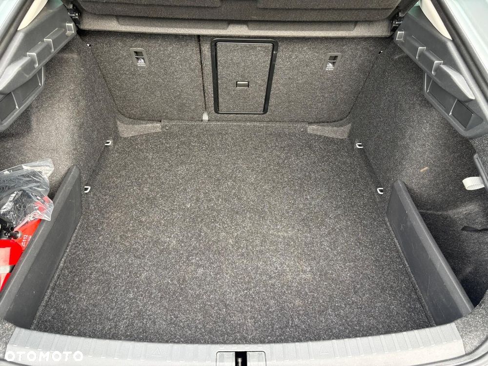 Skoda Octavia 2.0 TDI Selection DSG - 31