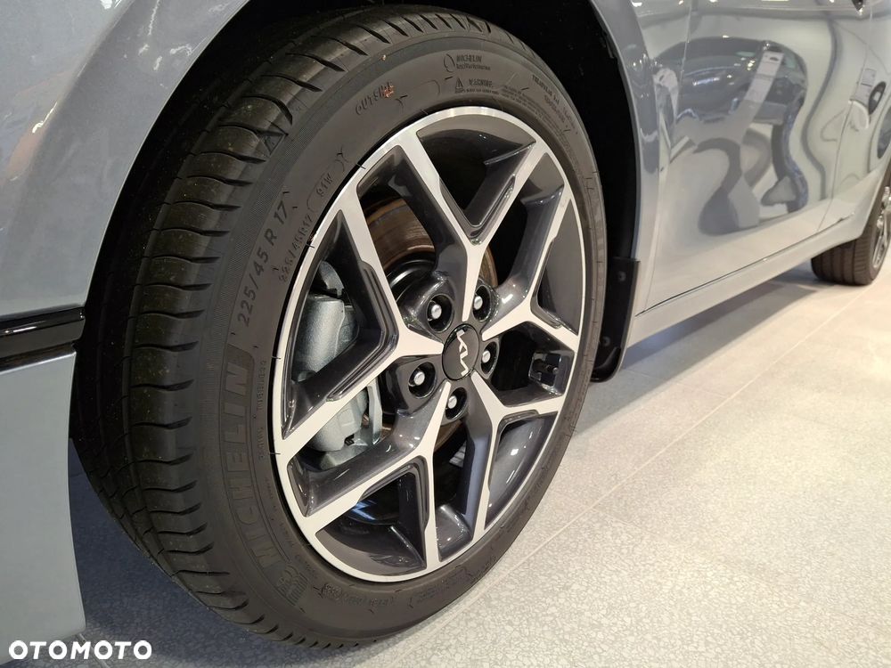 Kia Ceed 1.5 T-GDI Tribute DCT - 9