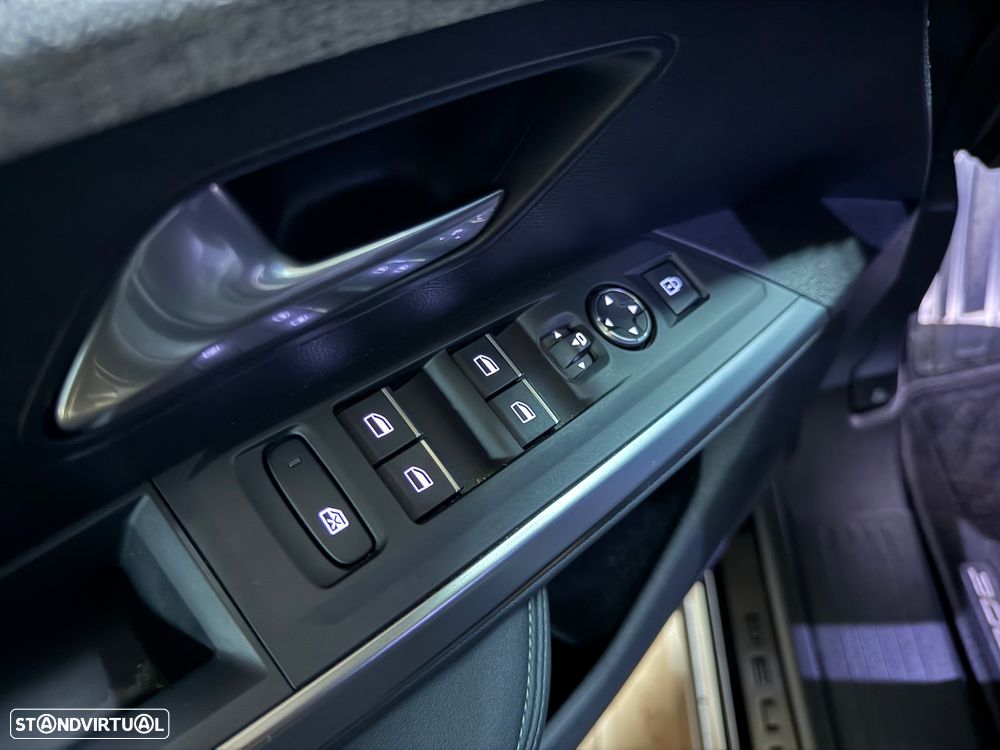 Peugeot 3008 1.2 Hybrid GT e-DCS6 - 30