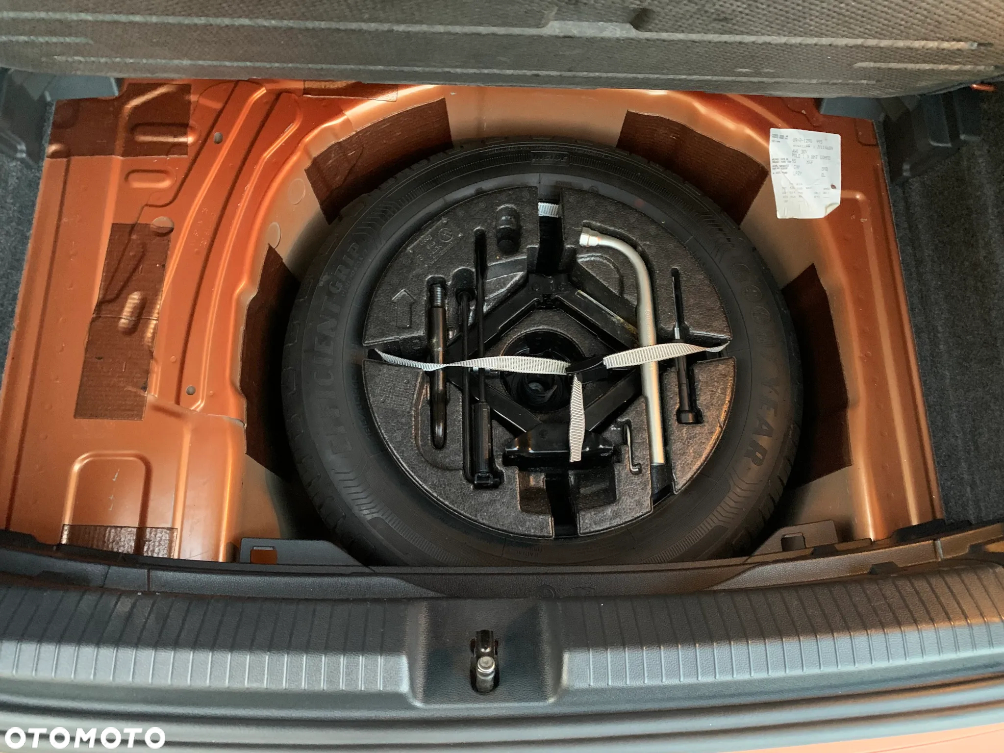 Volkswagen Polo - 15