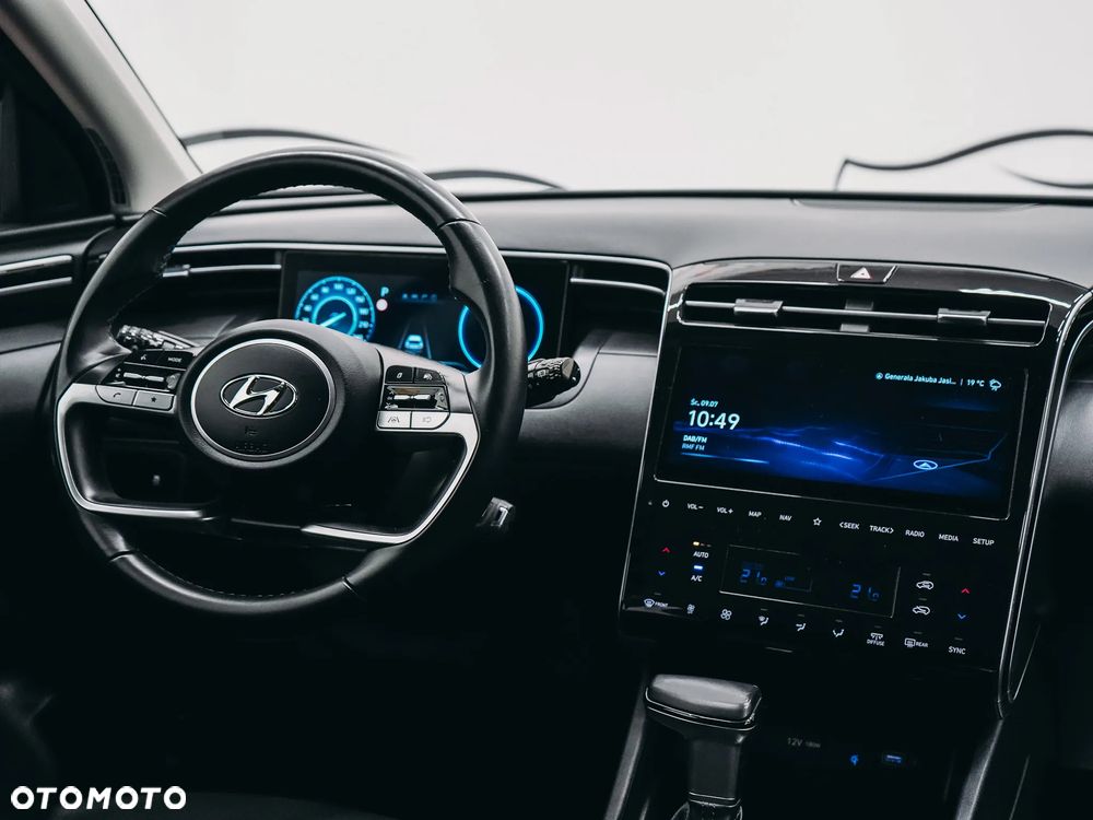 Hyundai Tucson 1.6 CRDi 48V-Hybrid 2WD DCT Select - 24