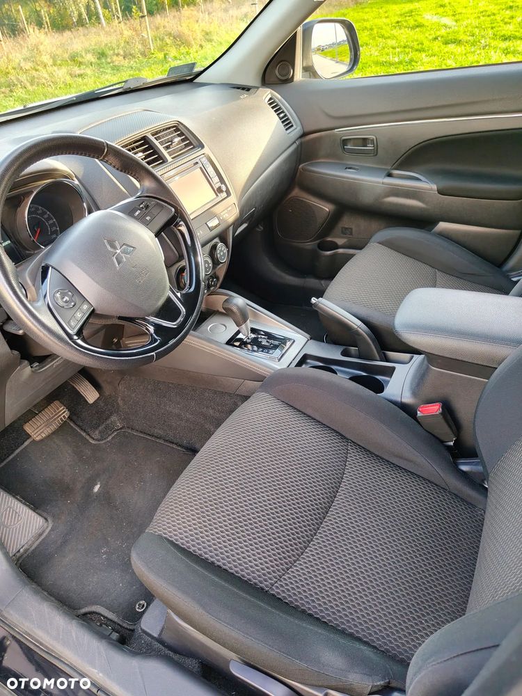 Mitsubishi ASX - 3