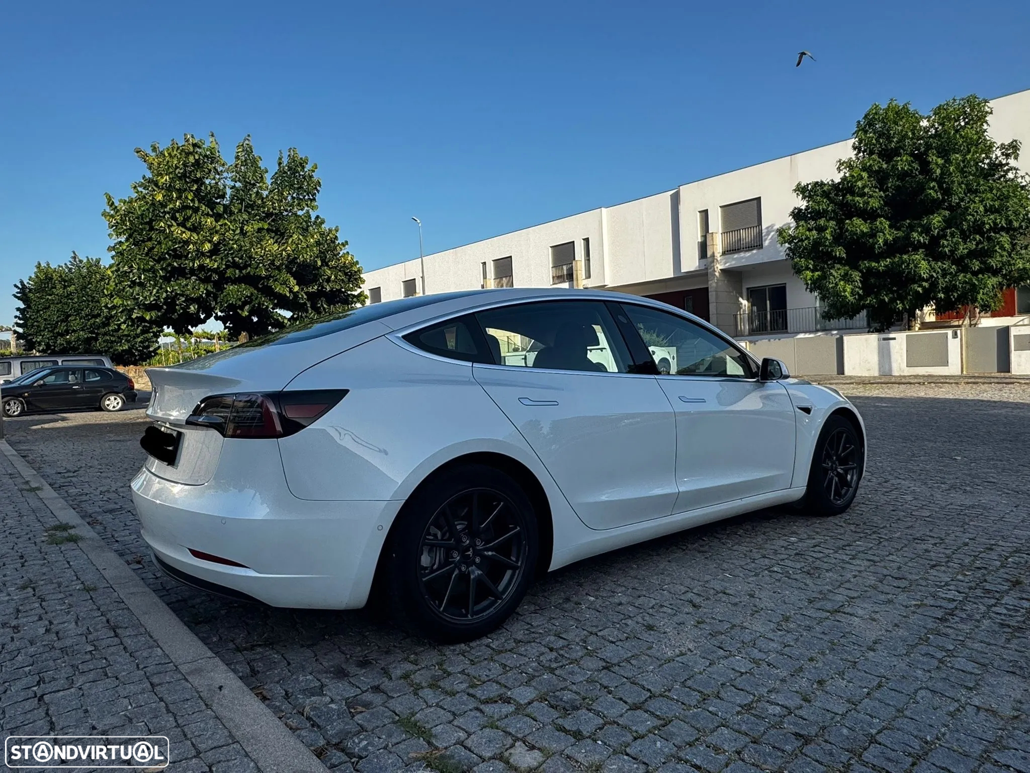 Tesla Model 3 Standard Range Plus RWD - 2