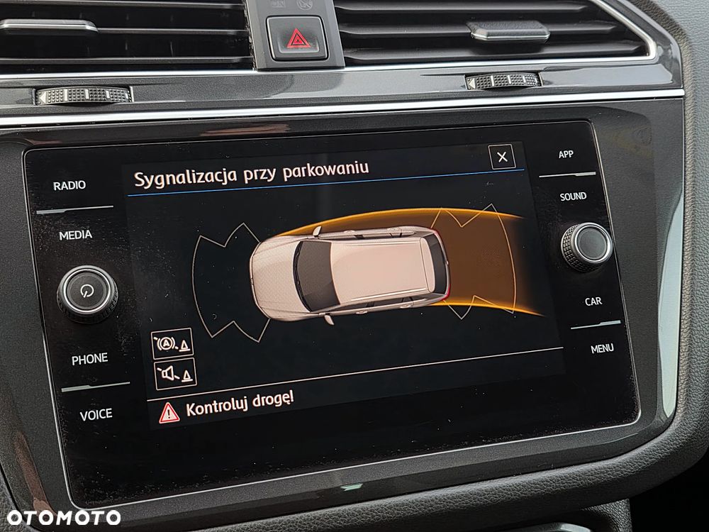 Volkswagen Tiguan 1.6 TDI SCR Comfortline - 18