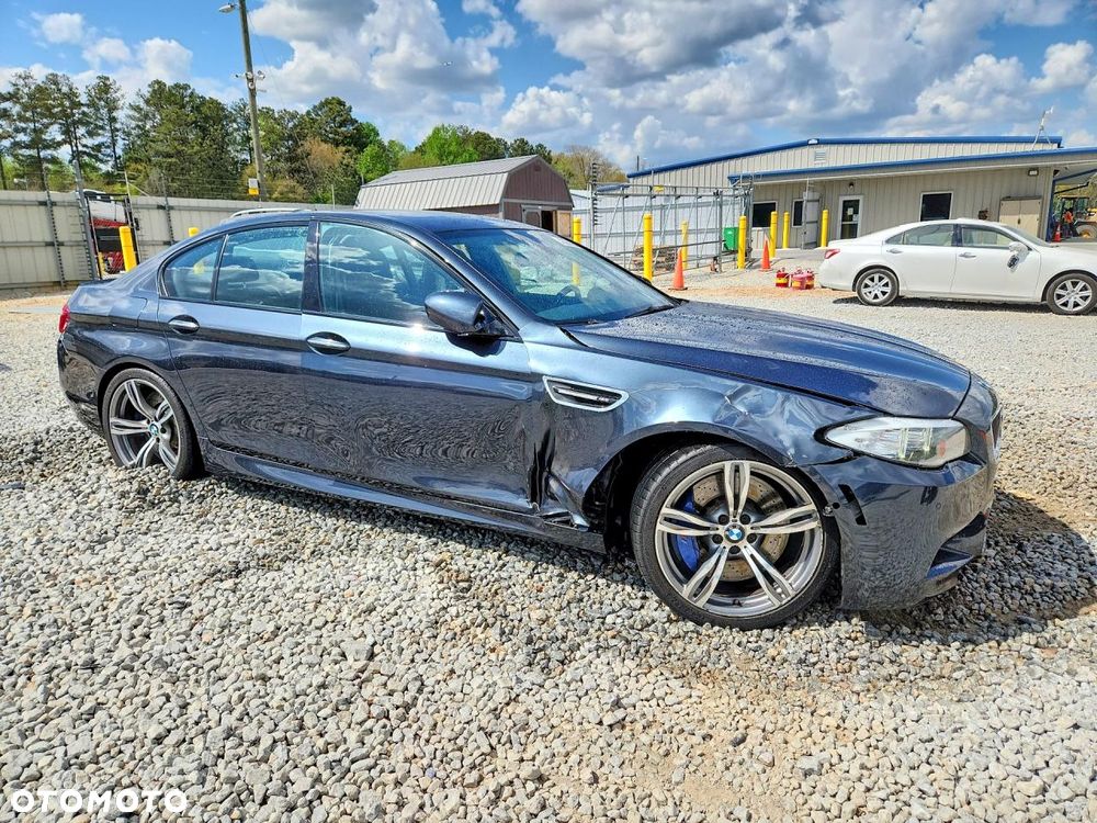 BMW M5 - 5