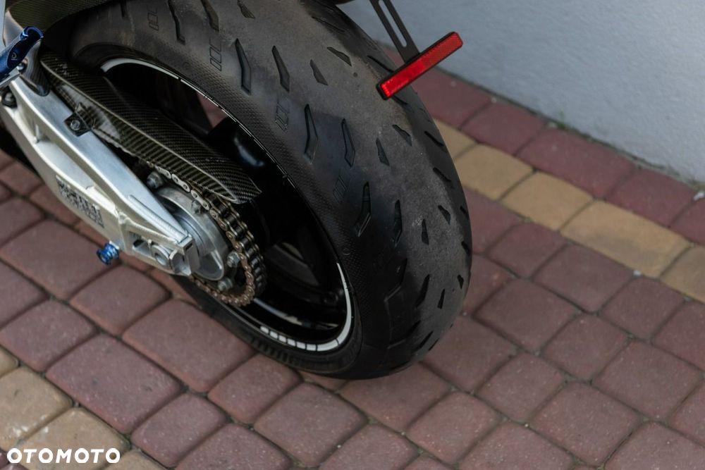 Honda CBR - 9