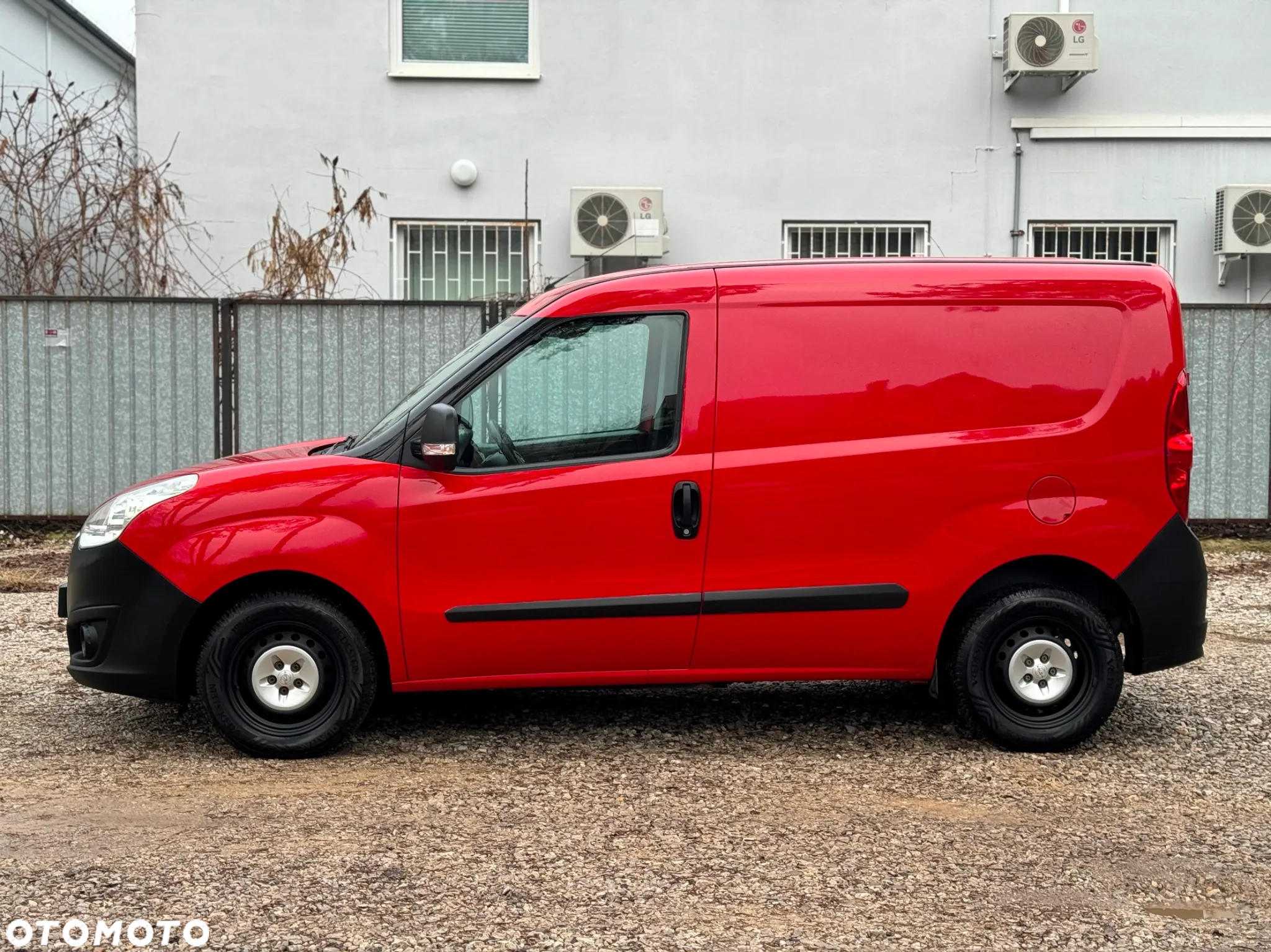 Peugeot Partner grzane fotele - 11