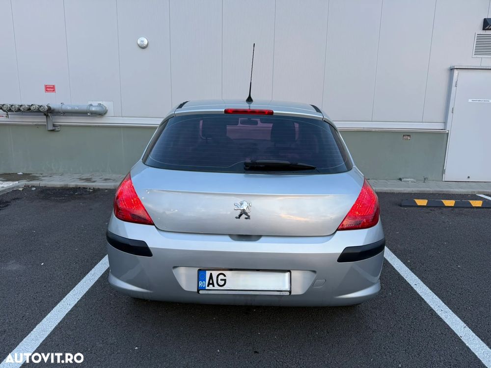 Peugeot 308 1.6HDi Confort Pack - 2