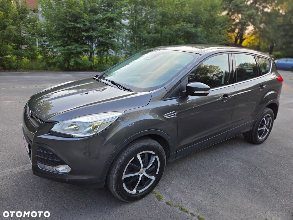 Ford Kuga - 37