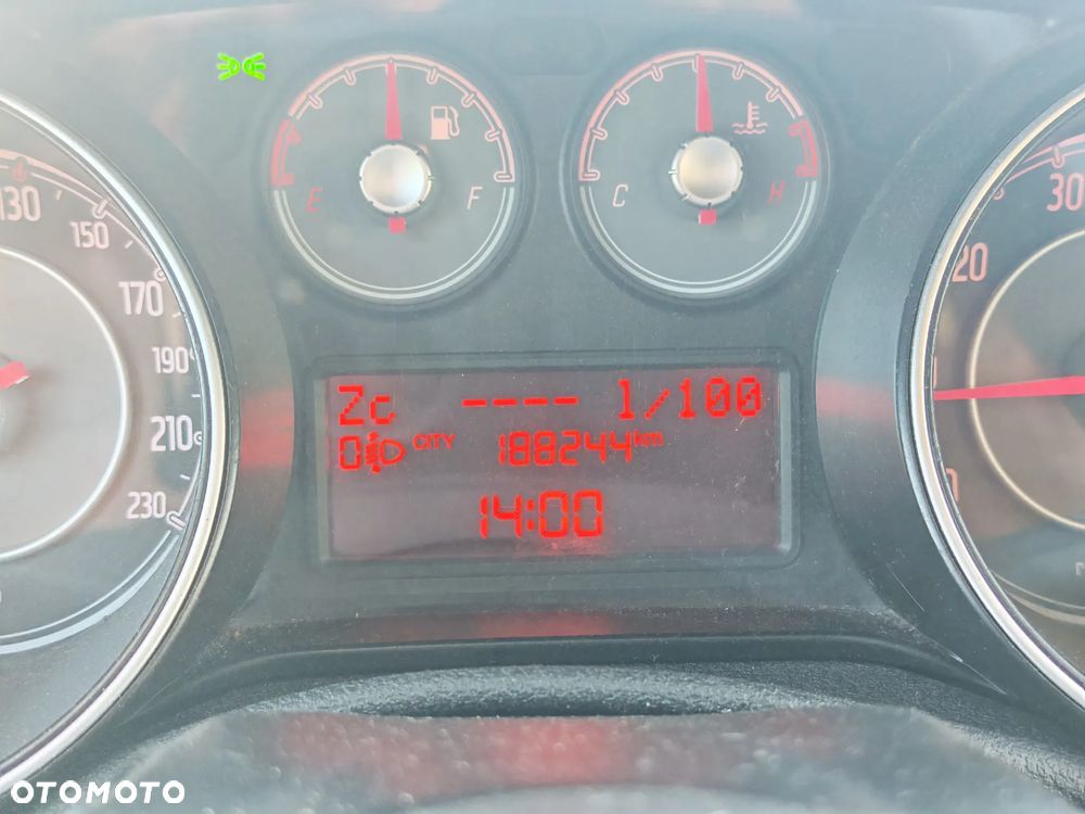 Fiat Punto Evo 1.4 8V Dynamic Euro5 - 7