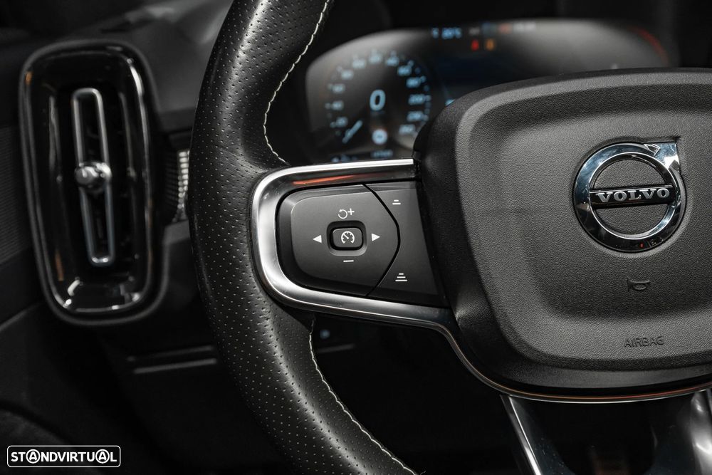 Volvo XC 40 1.5 T5 PHEV R-Design - 12