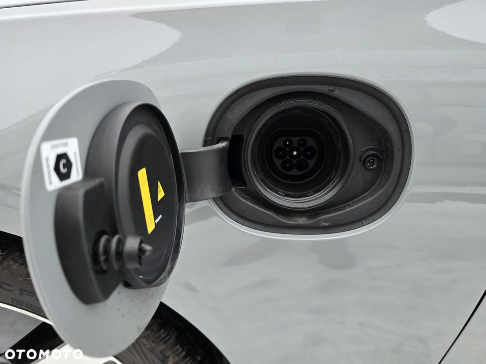 Volvo V90 T6 Recharge AWD Plus Dark - 28