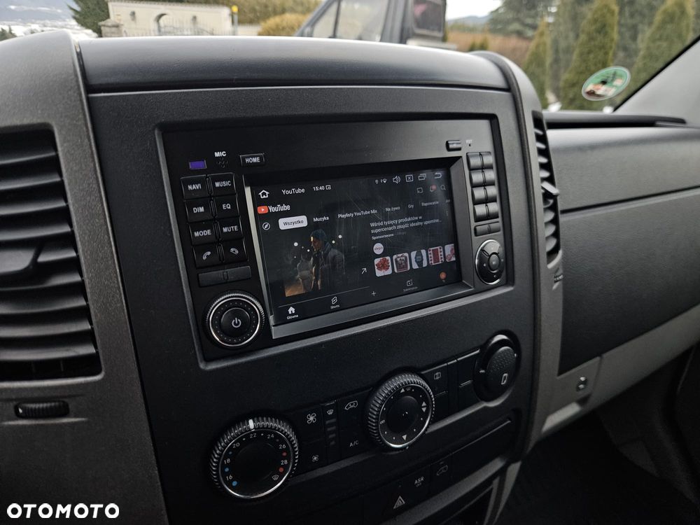 Mercedes-Benz SPRINTER - 24