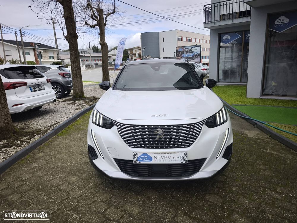 Peugeot e-2008 50 kWh GT - 2