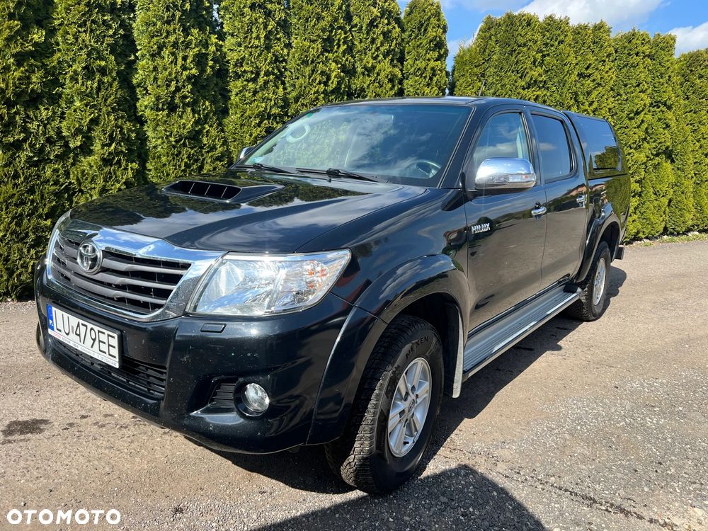 Toyota Hilux 2.5 D-4D SR - 7