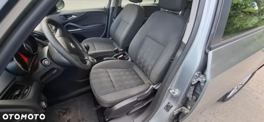 Opel Zafira Tourer 1.4 Turbo Edition - 10