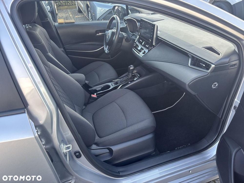 Toyota Corolla 1.8 Hybrid Comfort - 12