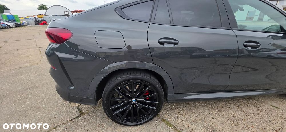 BMW X6 - 18