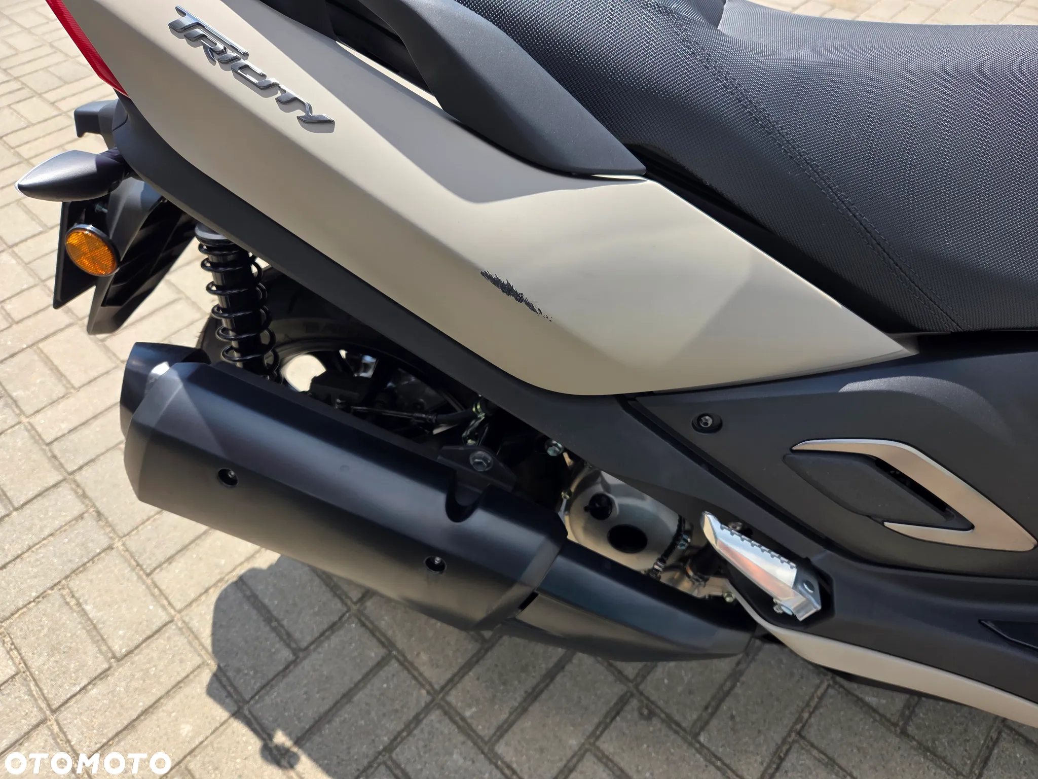Yamaha Tricity - 6