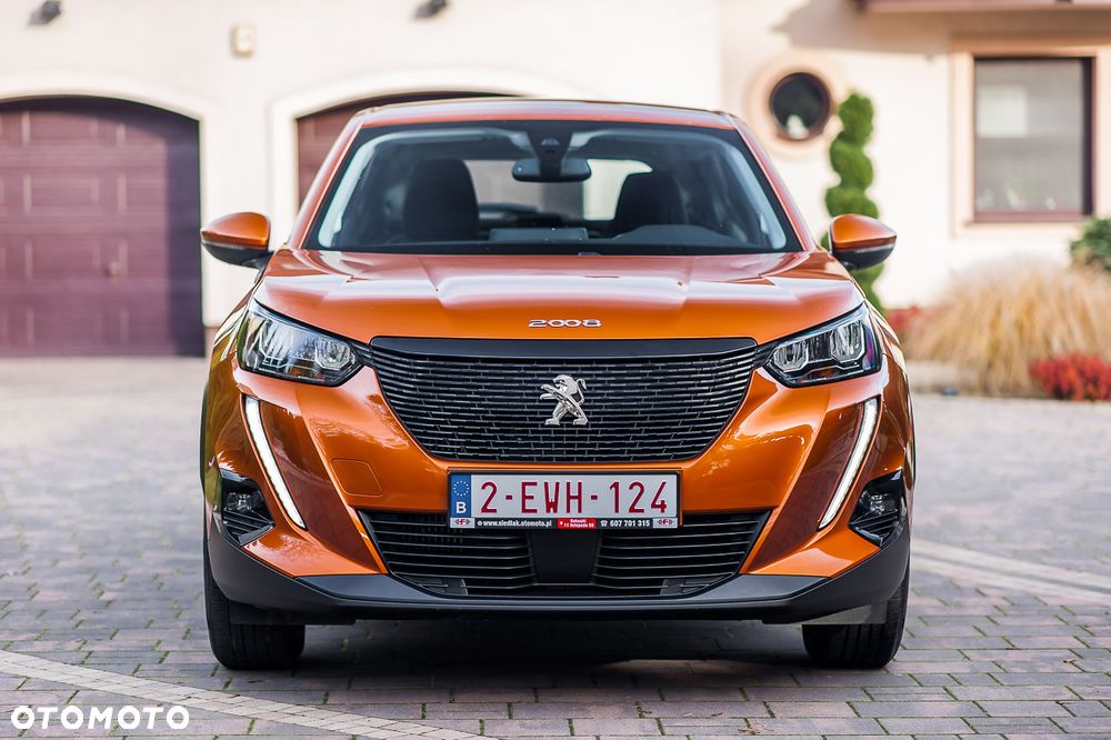 Peugeot 2008 1.2 PureTech Allure Pack S&S - 3