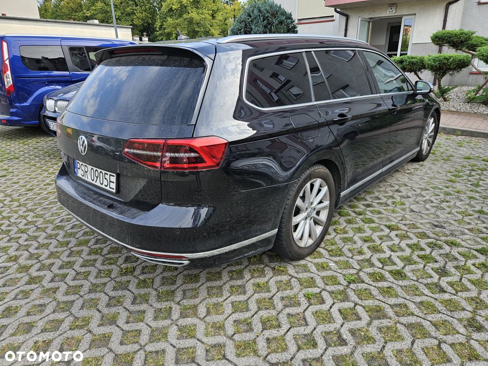 Volkswagen Passat - 5