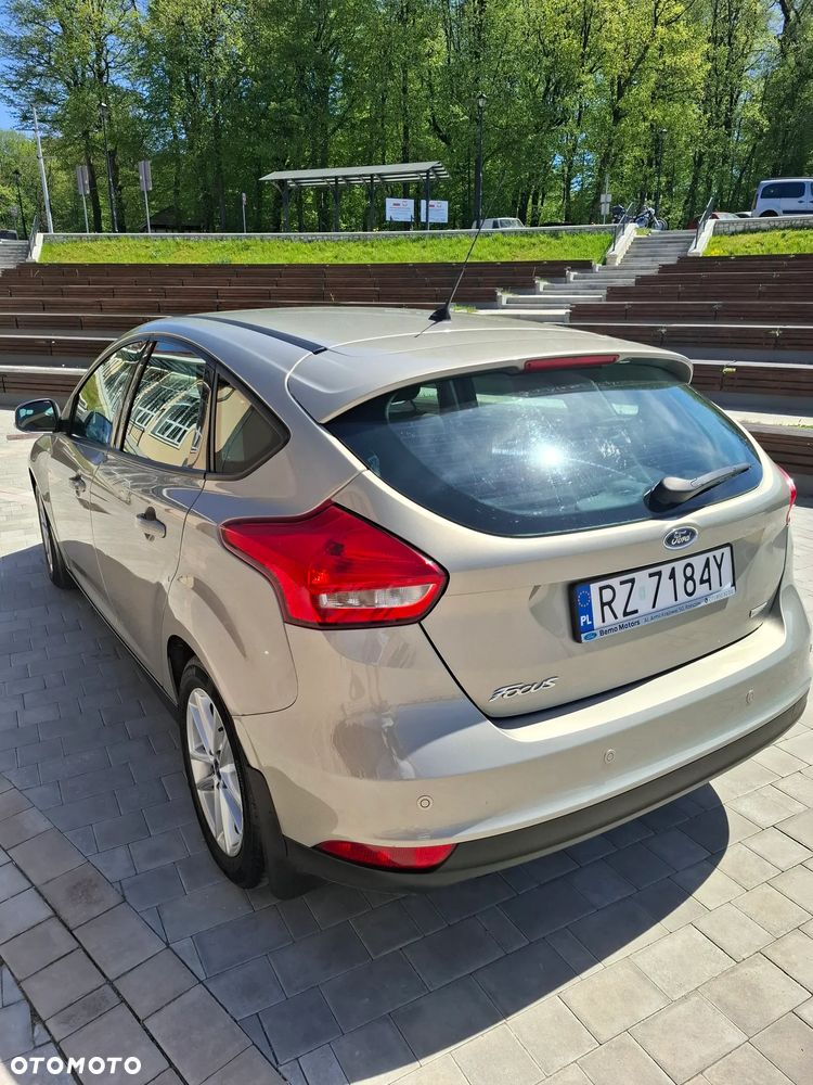 Ford Focus 1.0 EcoBoost Trend - 3