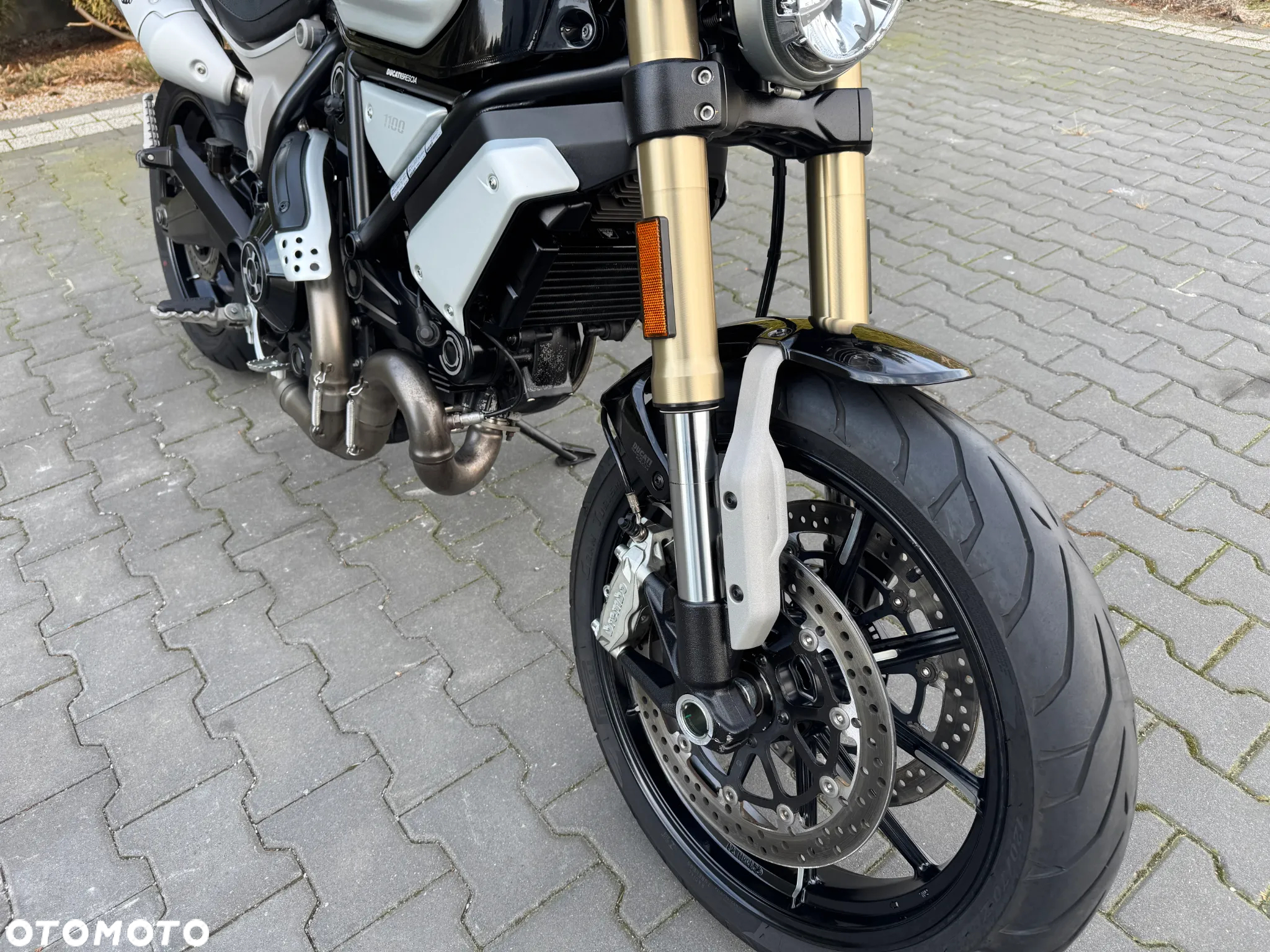 Ducati Scrambler - 10