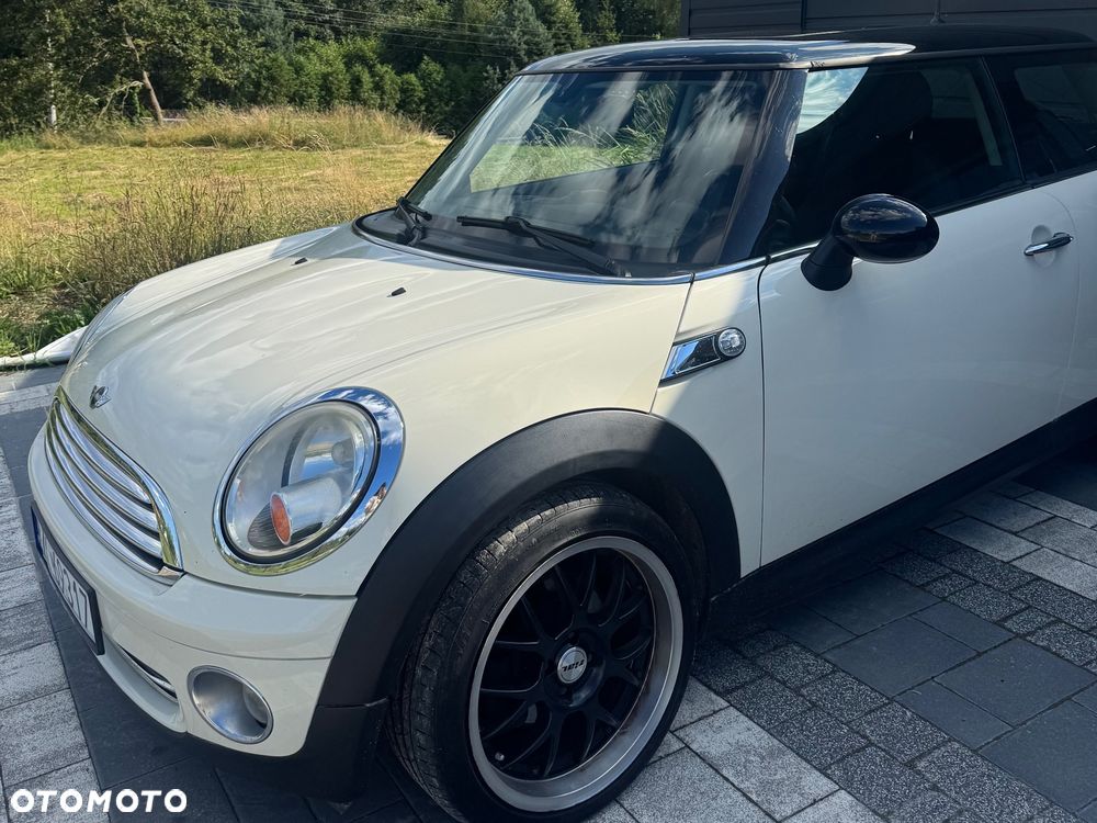 MINI Cooper Standard - 2