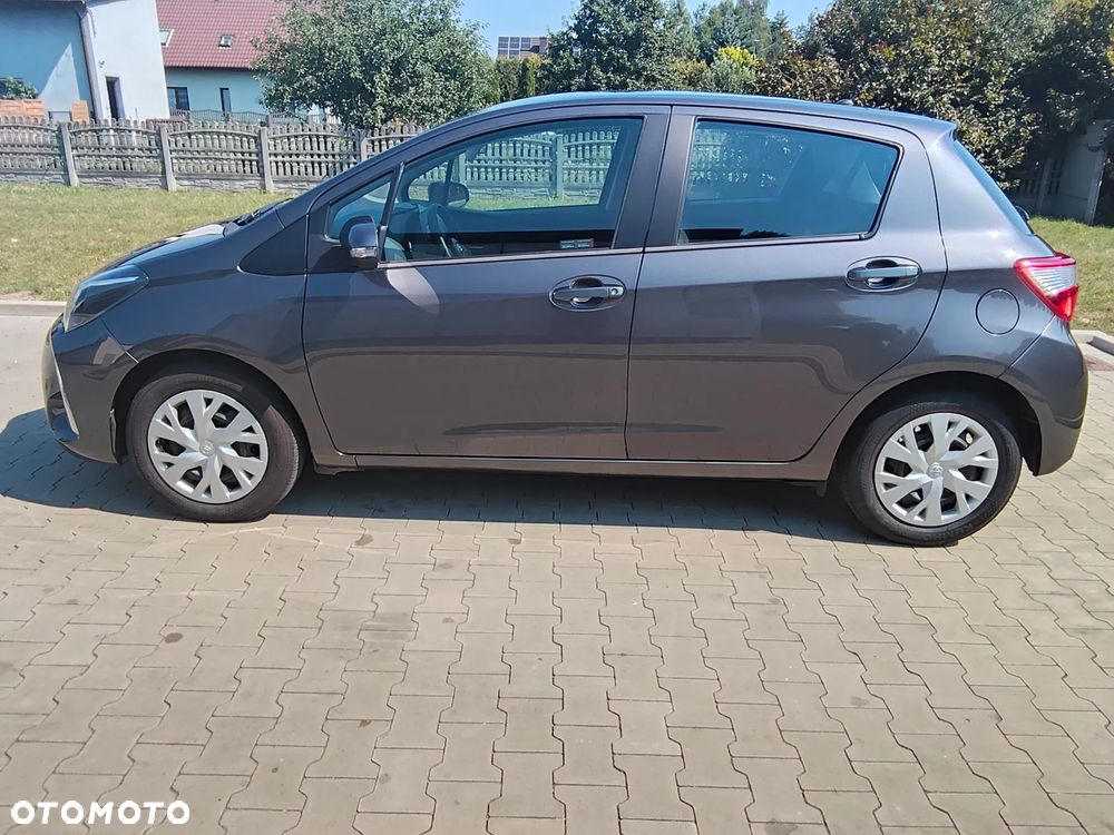 Toyota Yaris 1.5 Premium - 3