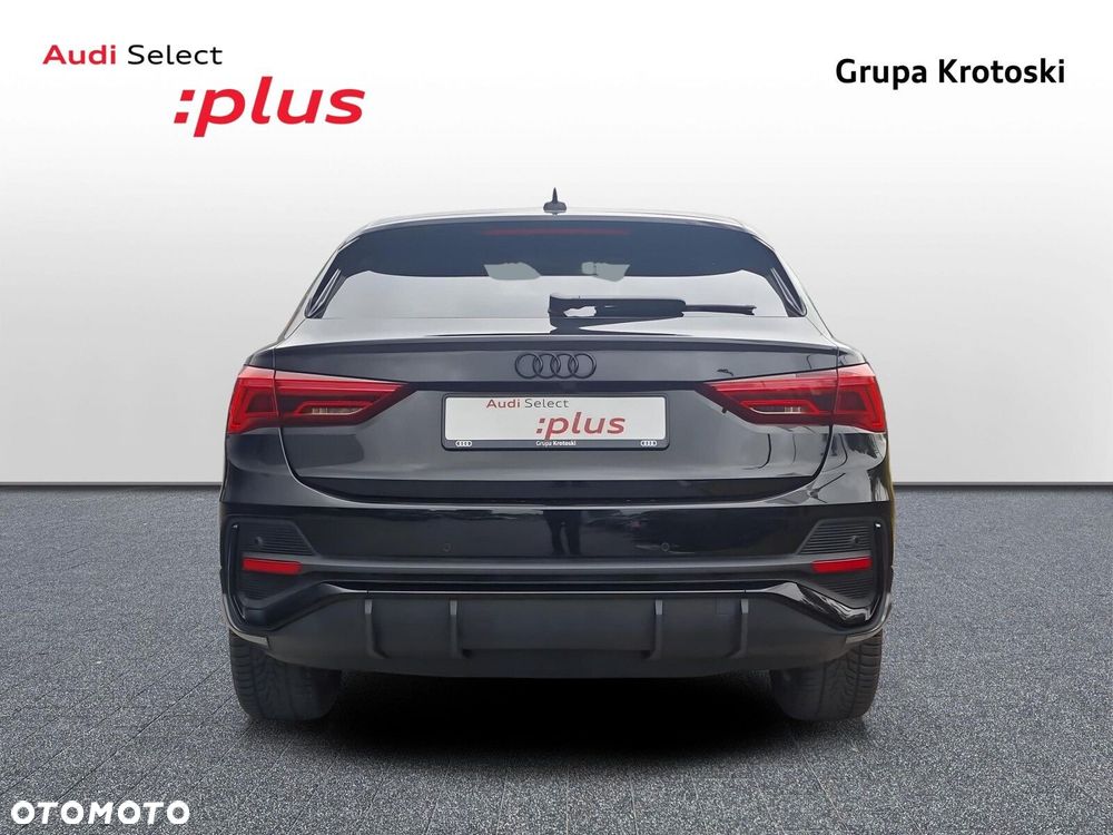 Audi Q3 Sportback - 5