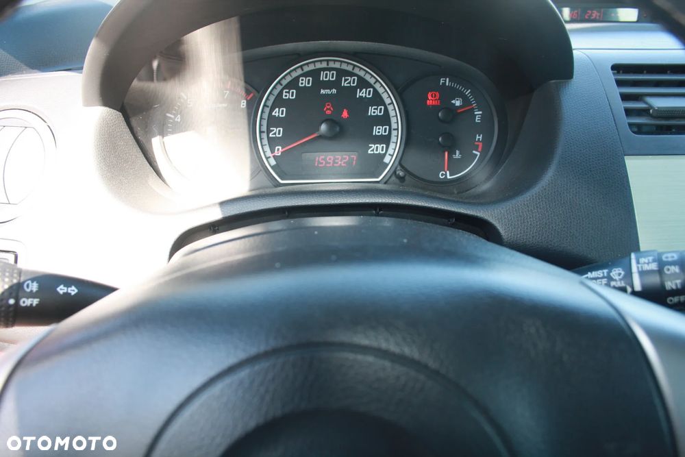Suzuki Swift 1.3 Sunlight Edition - 11